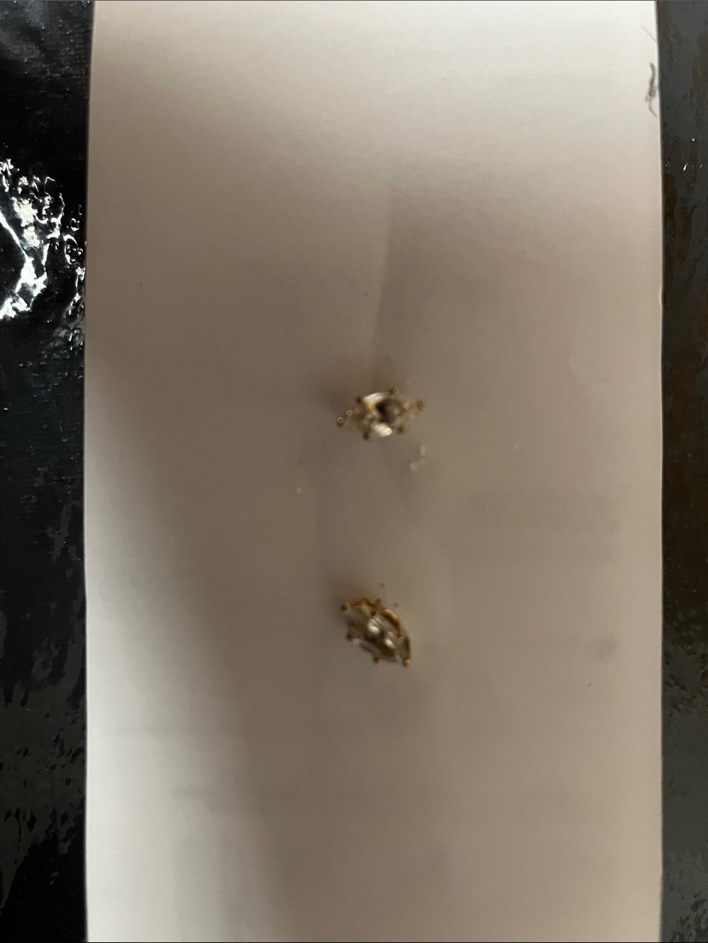 14KT GOLD Pear Earrings